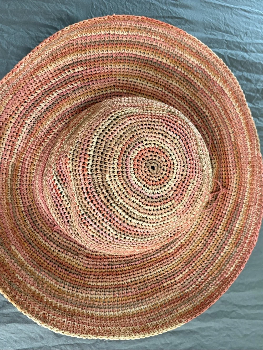 Helen Kaminski Coral Melange Raffia Woven Adjustable Sun Hat.